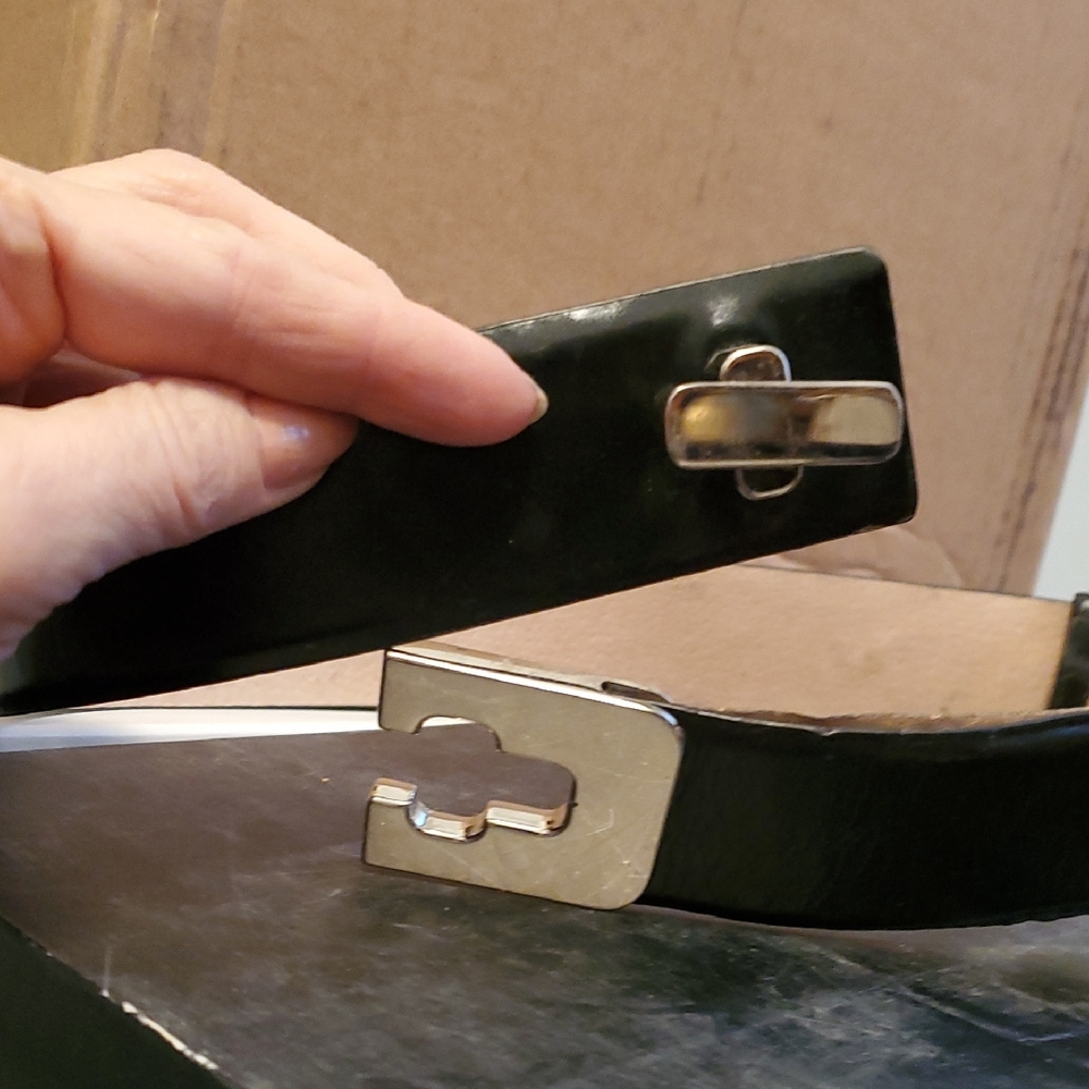 Plus Size Black Leather Belt With Silver Metal Buckle View 3